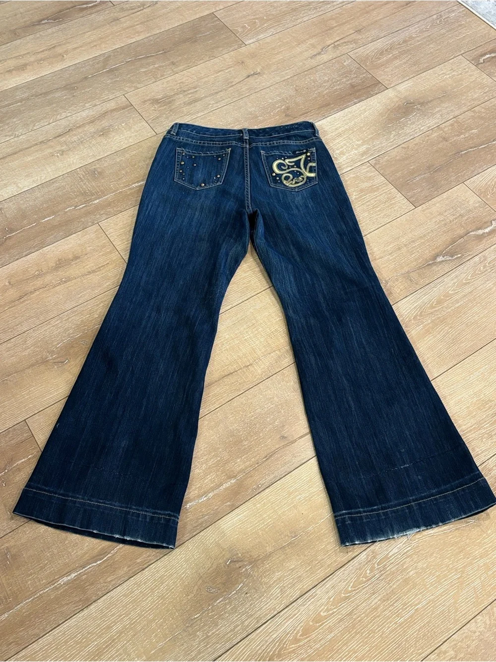 Seven7 Dark Wash Bootcut Flare Stretch Jeans Women’s Size 10 32” Inseam Mid Rise - Picture 3 of 9